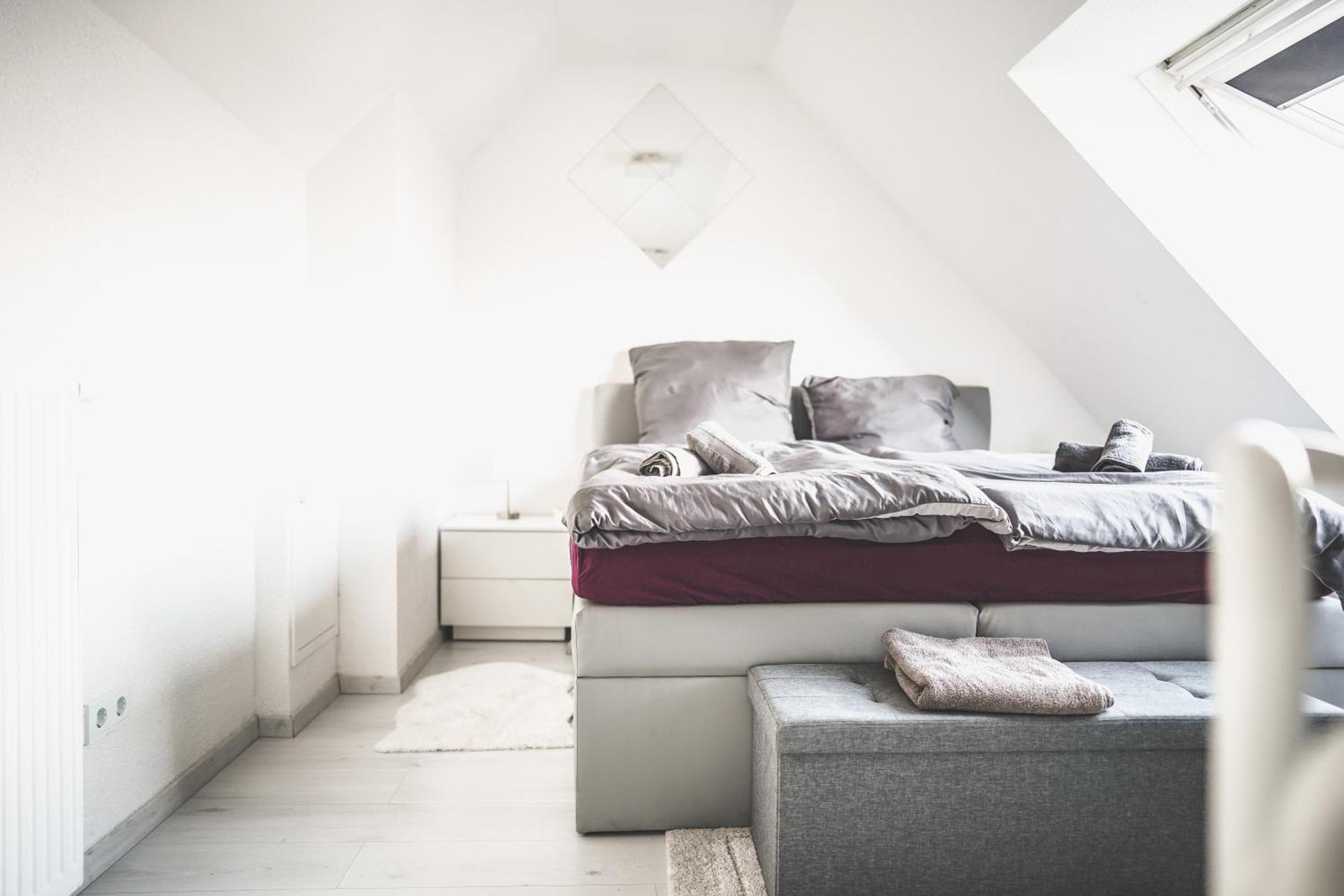 Luxus Maisonette Wohnung Am See, Wehome Premium 圣莱昂-罗特 外观 照片
